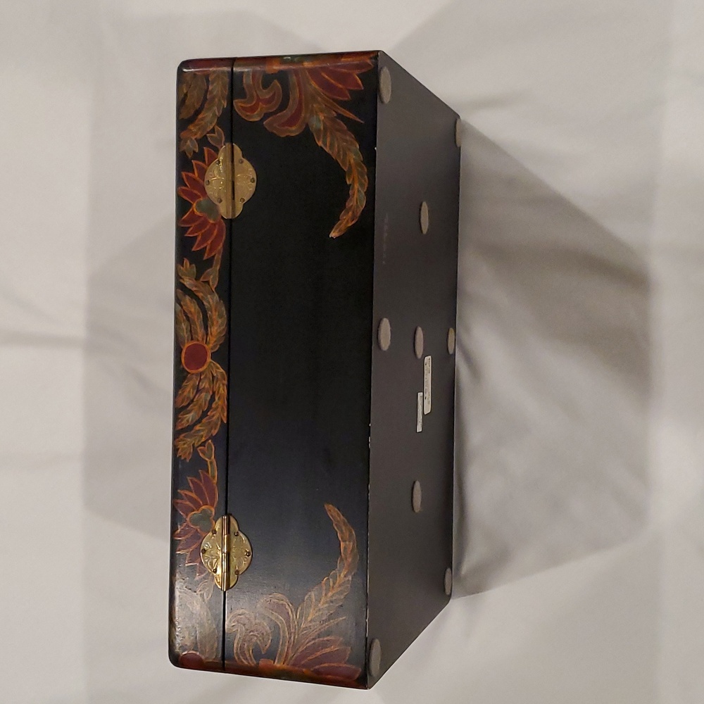 PERSIAN LAQUER WOOD BOX - Picture 4 of 5